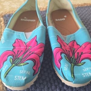 Floral Canvas Slip-On Shoes..GROOVE SHOES
